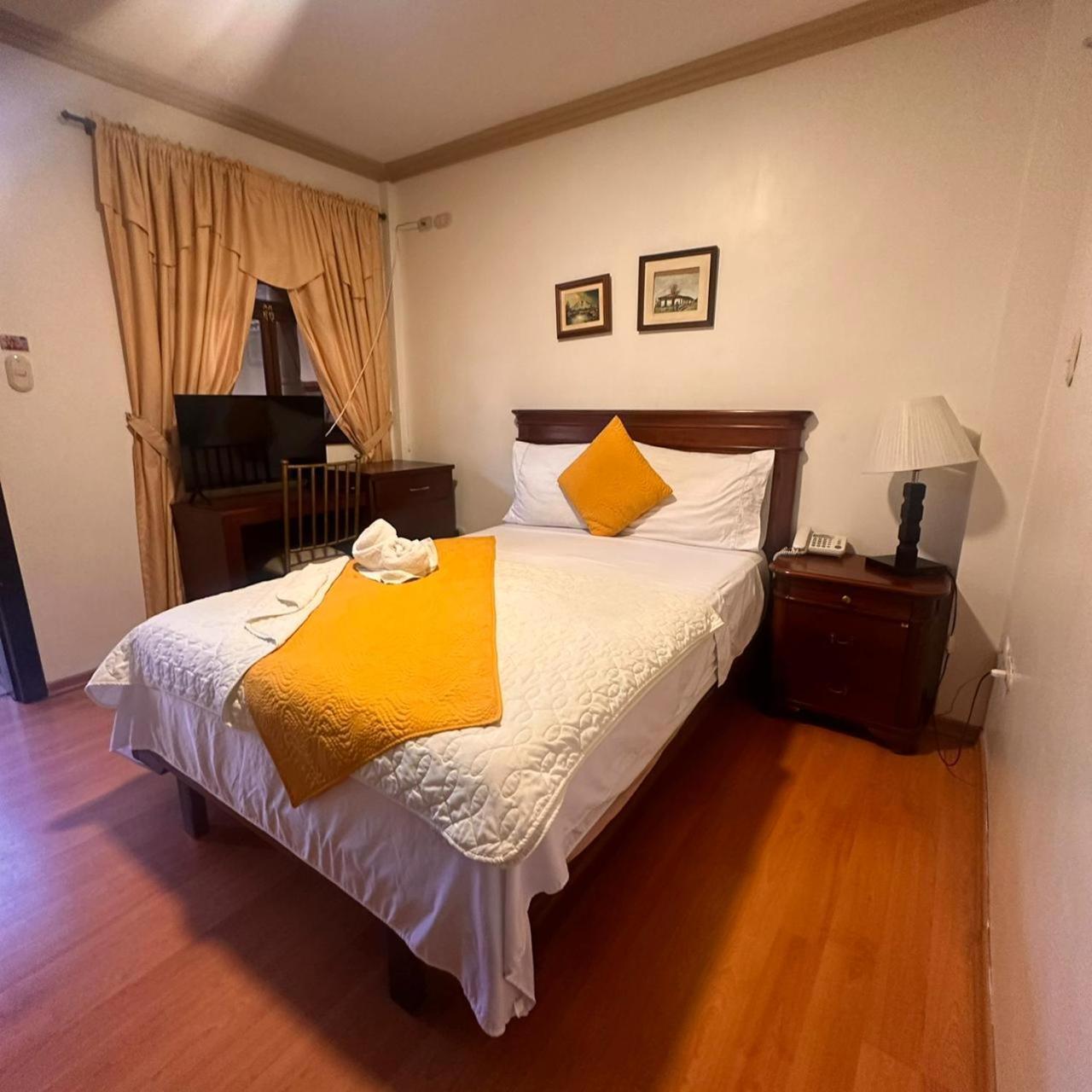 Hotel Coronel Cuenca Room photo